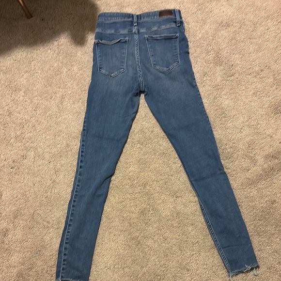 A&F Simone High Rise Skinny Jean - Picture 3 of 5